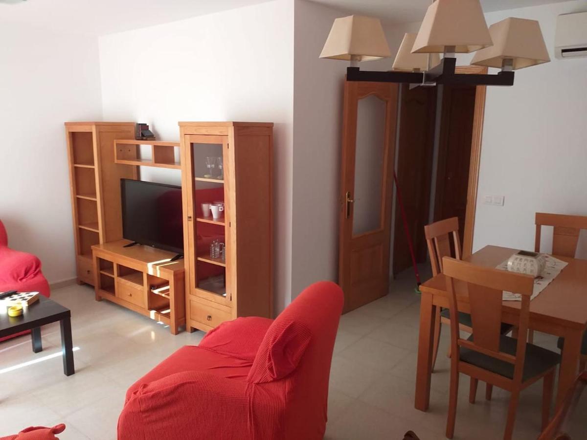 Apartamento Mila ตอร์เรเดลมาร์ ภายนอก รูปภาพ